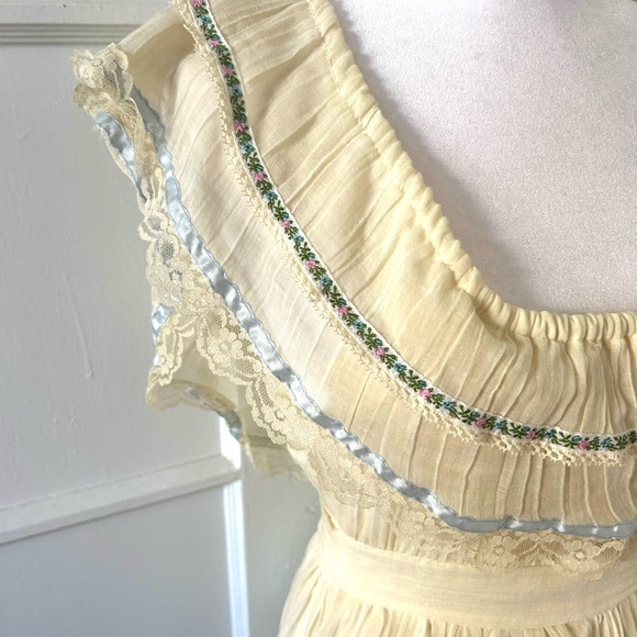 Vintage Gunne Sax tiered ruffle maxi dress - Picture 9 of 11